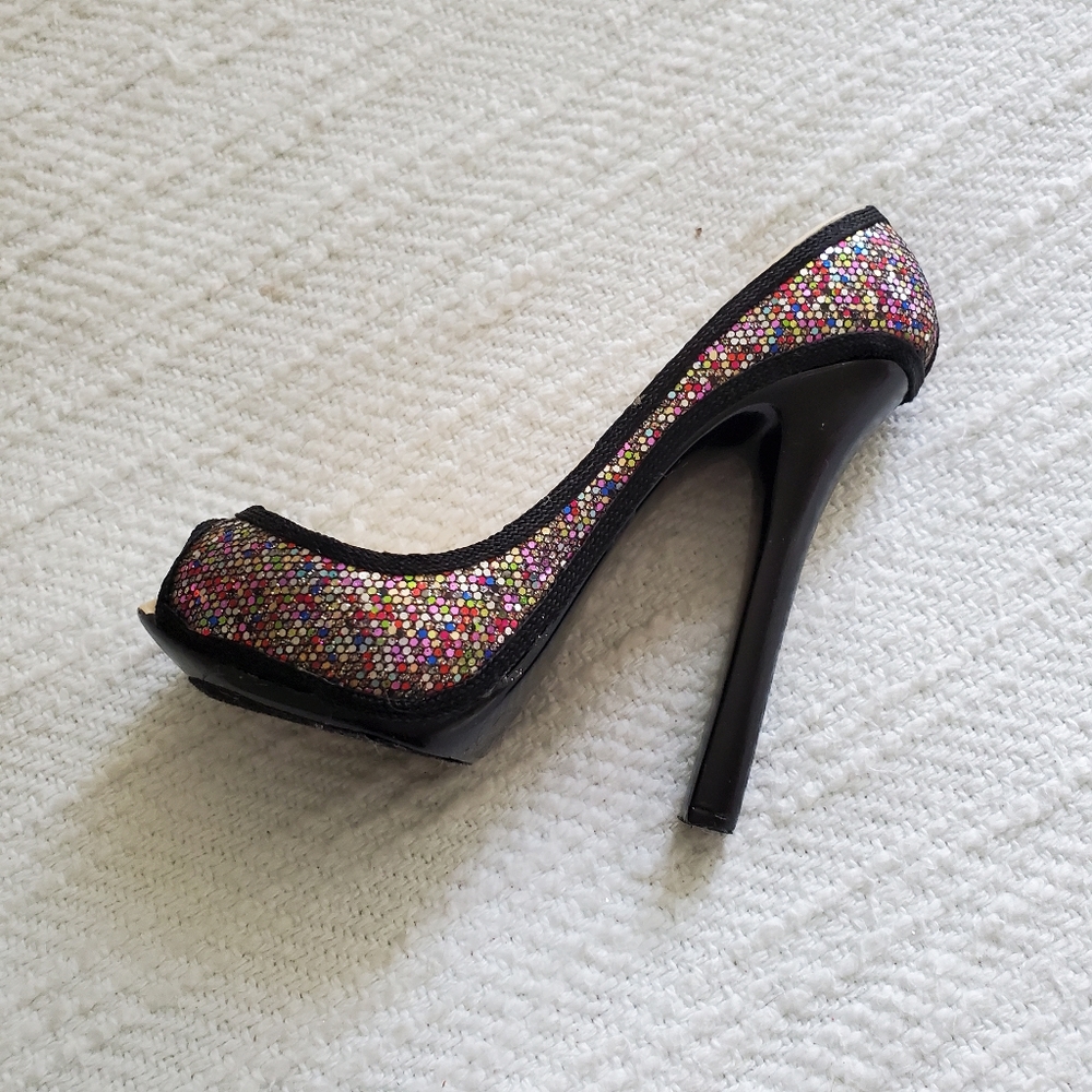 Shoe decor